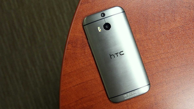 HTC-One-M8-Review-Hero-0061