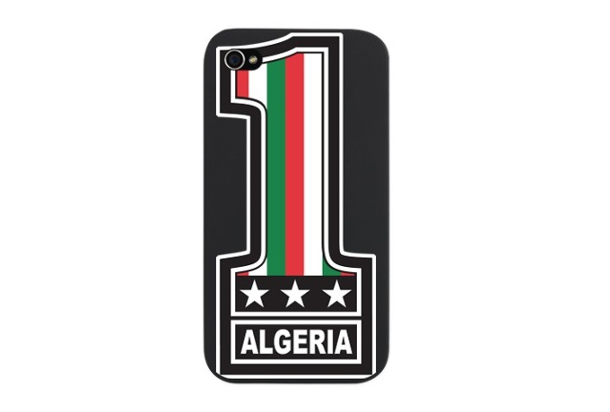 32 کیس تلفن همراه طراحی شده برای جام جهانی به نشان 32 تیم شرکت کننده 1