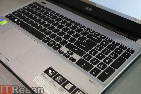 Acer Aspire v3 review (17)