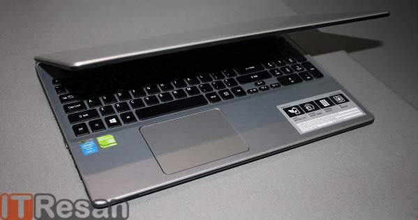 Acer Aspire v3 review (4)