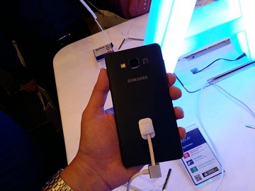 Samsung-Galaxy-A7 (2)