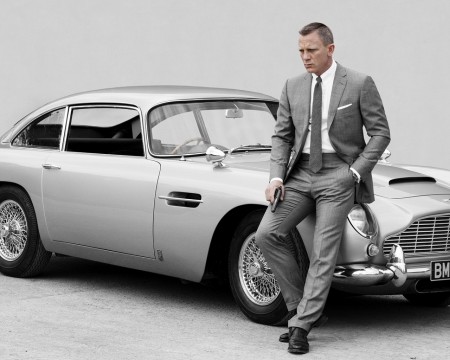 James-bond-with-Aston-Martin