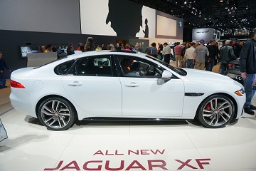 387005-jaguar-xf