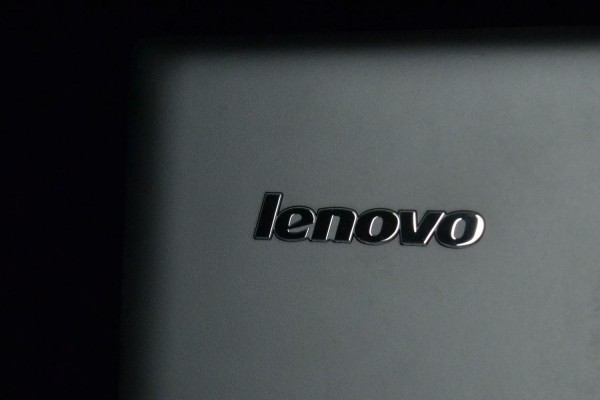 Lenovo-Flex-14-back-logo