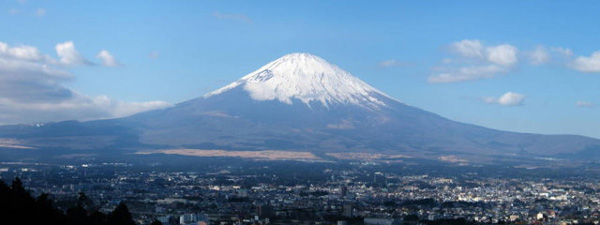 mount-fuji-and-city-views-640x240