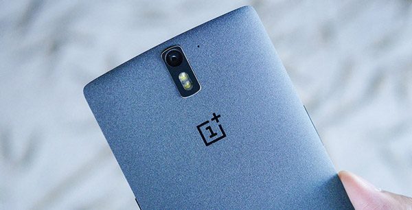 oneplus-one-unboxing-25-of-29-840x473