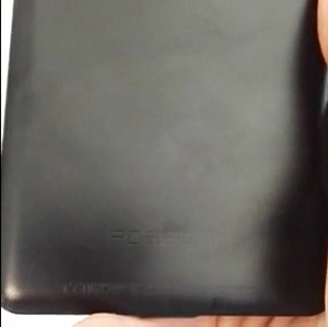 Earlier-leaked-alleged-Nexus-5-images-(3)