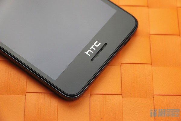 HTC-Desire-728-(1)