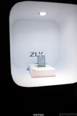 ZUK-transparent-screen-phone-06-683x1024