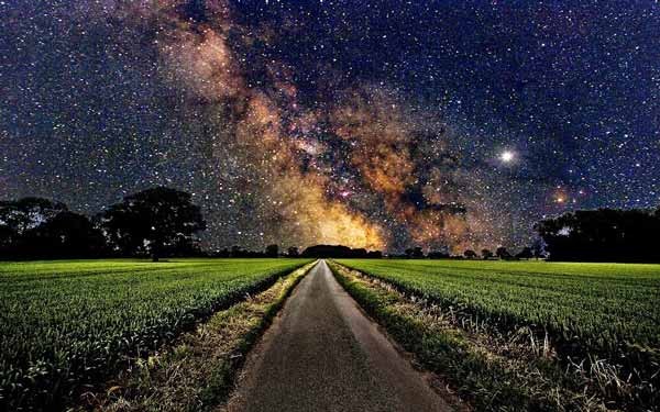 space-stars-road