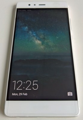 Front-of-Huawei-P9