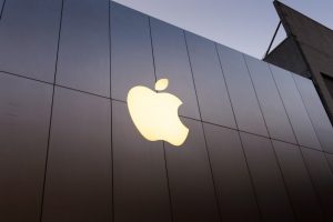 اپل متخصصین جیلبریک را برای افزایش امنیت آی‌فون استخدام می‌کند