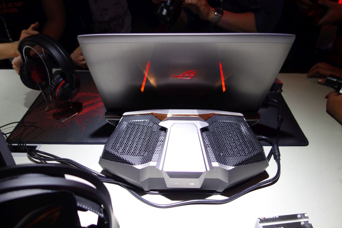 ۰۸۴۵۶۸۴۰-photo-asus-rog-gx800-computex-2016