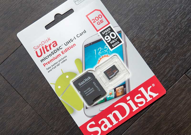 sandisk-200gb-microsd-card