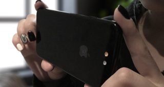 ادغام لوگو اپل و دوربین در آی‌فون 8 چه نتیجه‌ای در بر دارد؟!