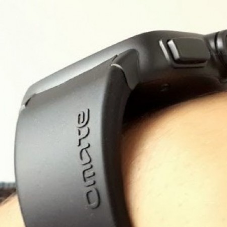 یک اندروید کامل بر روی مچ دست شما