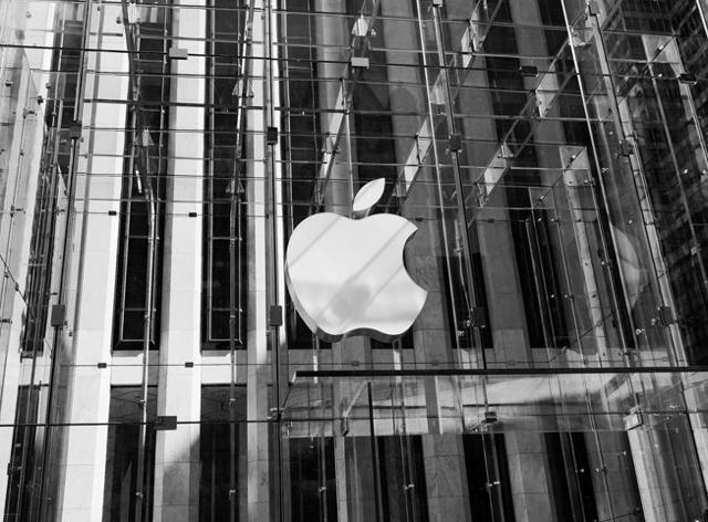 گزارش‌ها حاکی از ورود اپل و سایر کمپانی‌های بزرگ به ایران هستند!