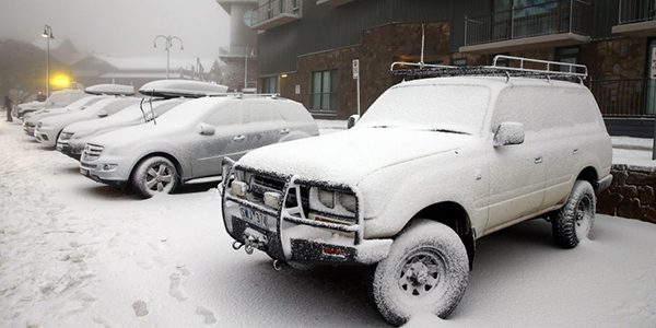 گرم گردن موتور خودرو در زمستان، مضر است
