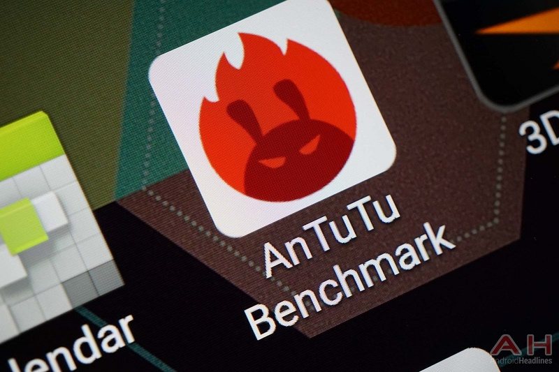 AnTuTu-Benchmark-AM-AH-1-1600x1067 قدرتمندترین گوشی‌ دنیا تا ماه آگوست ۲۰۱۸ را بشناسید  