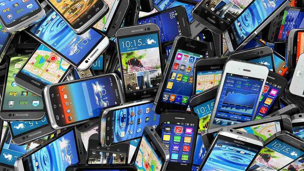 mobile-smartphones-pile-ss-1920 سامانه همتا چیست و چه کاربردی دارد؟  