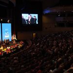 به 110 نفر از آتش‌نشانان و خانواده شهدای پلاسکو پرواز تفریحی اهدا شد