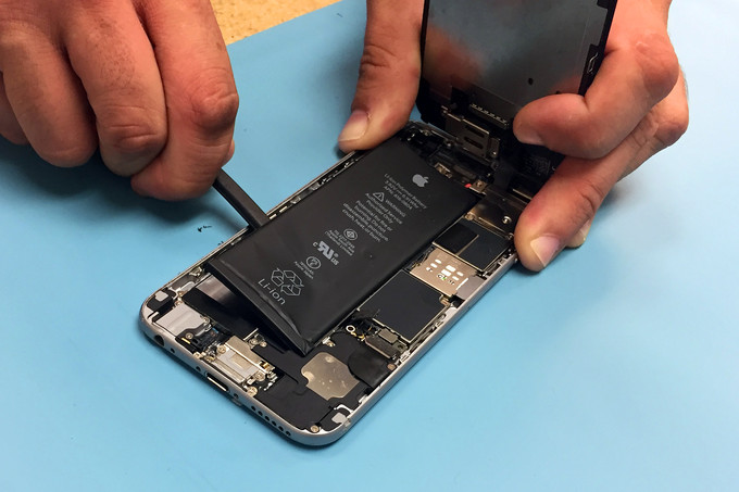 چگونه سلامتی باتری آی‌فون در iOS را بررسی کنیم؟