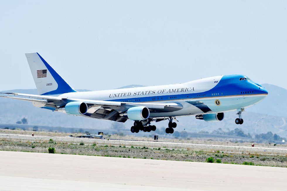 قرارداد 3.9 میلیارد دلاری با بوئینگ برای ورود جمبو جت‌های افسانه‌ای 8-747 جدید