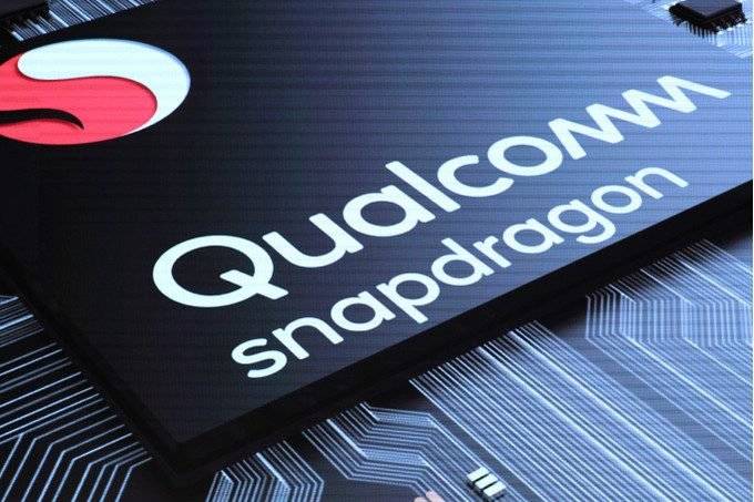 Qualcomms-three-new-Snapdragon-chipsets-bring-dual-cameras-AI-and-more-to-lower-priced-phones امکان استفاده از دوربین دوگانه و هوش مصنوعی در گوشی‌های ارزان‌قیمت‌تر با 3 تراشه جدید کوالکام  