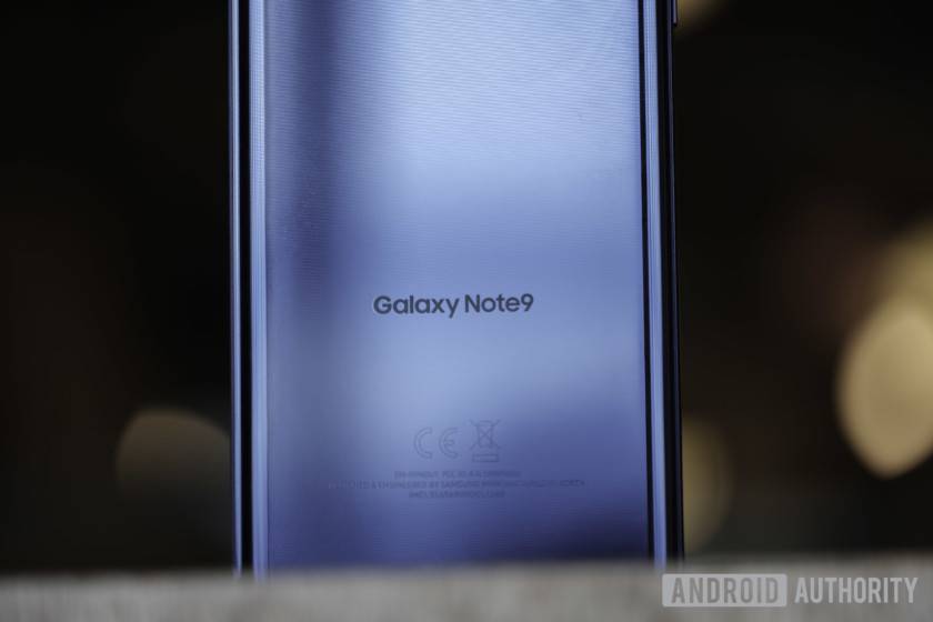 Galaxy-Note-9-Review-8-of-11-840x560 آیا گوشی‌های هوشمند هواوی ارزش کپی‌برداری دارند؟!  