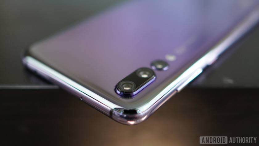 Huawei-P20-Pro-camera-detail-1-840x472 آیا گوشی‌های هوشمند هواوی ارزش کپی‌برداری دارند؟!  