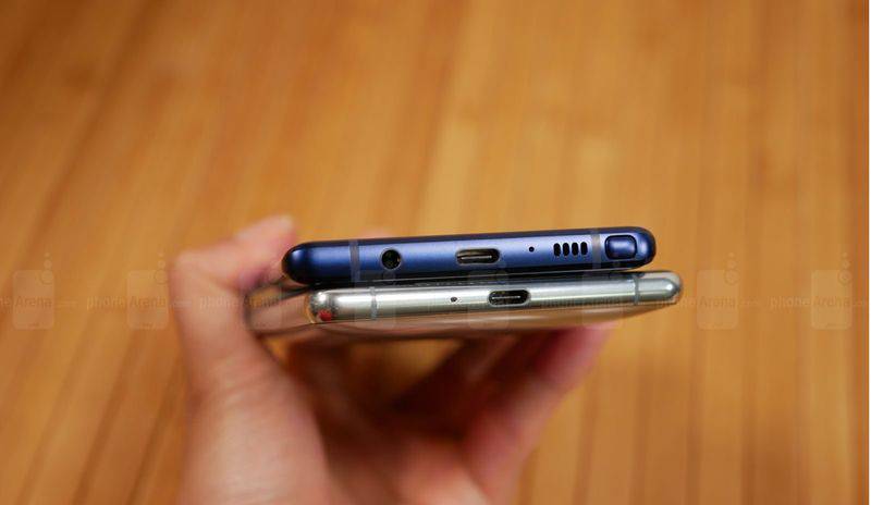 Samsung-Galaxy-Note-9-vs-Sony-Xperia-XZ2-Premium-9-of-19 مقایسه گلکسی نوت ۹ با اکسپریا XZ پریمیوم؛ نبرد لاکچری‌ها!  