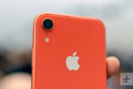 Apple-iPhone-Xr-Preview-Mojtaba-22-450x300 بررسی اولیه آی‌فون Xr اپل: تعریف سیب‌ها از گوشی اقتصادی!  