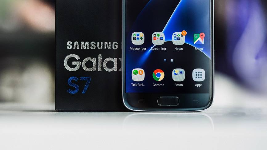 AndroidPIT-Samsung-galaxy-s7-5 حضور گلکسی S7 در بازی بزرگان همچنان ادامه دارد!  