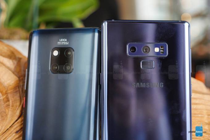 Huawei-Mate-20-Pro-vs-Galaxy-Note-9-back هواوی میت 20 پرو: الگویی ایده‌آل از گلکسی‌ نوت 9 سامسونگ  