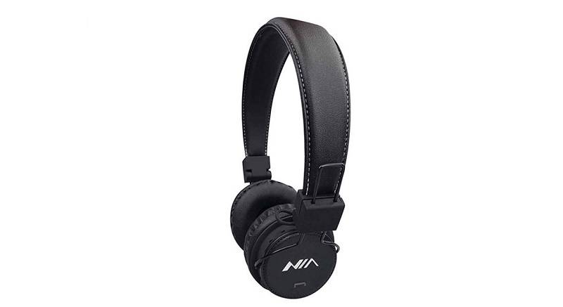 Nia-headphone-2 بهترین هدفون‌های نیا را بشناسید (آذرماه 97)  