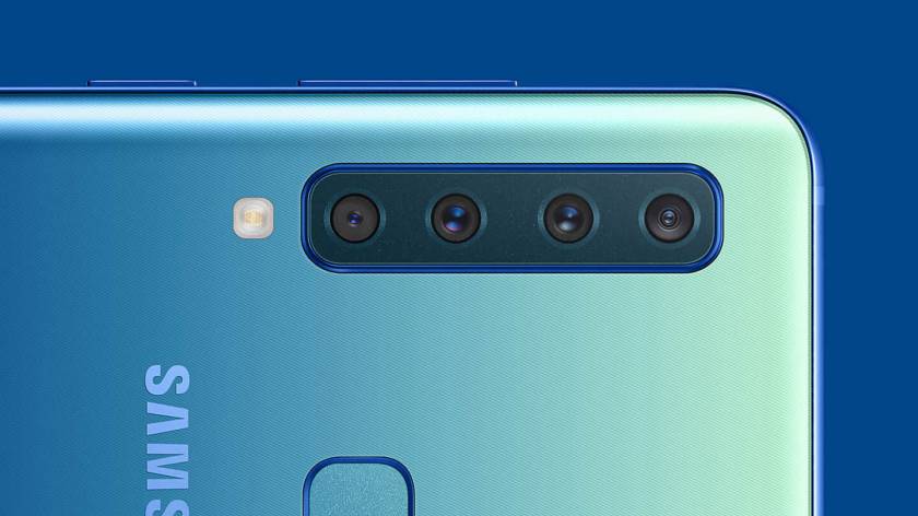 Samsung-Galaxy-A9-2018-2-840x472 آیا وجود بیش از 3 دوربین اصلی در یک اسمارت‌فون واقعا لازم است؟  