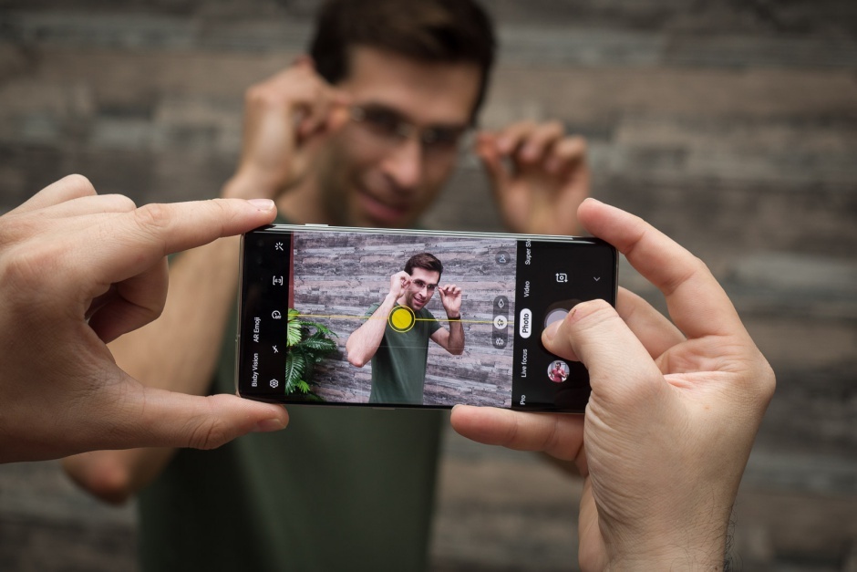 Samsung-Galaxy-S10-review-camera.jpg