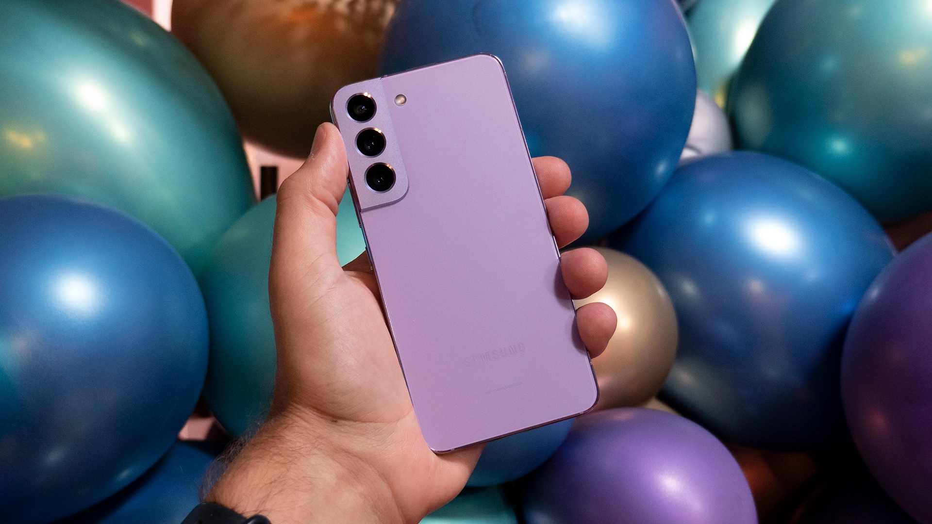Samsung Galaxy S22 Bora Purple Hero قطب آی تی