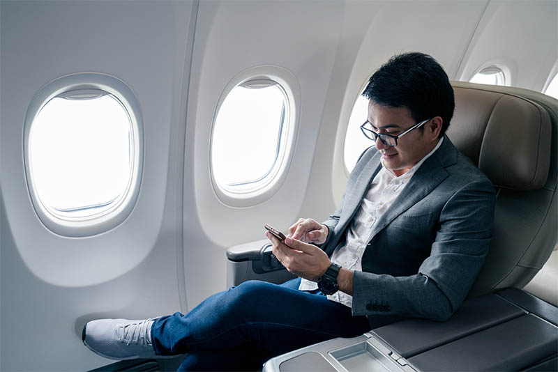 استفاده از موبایل در هواپیما
