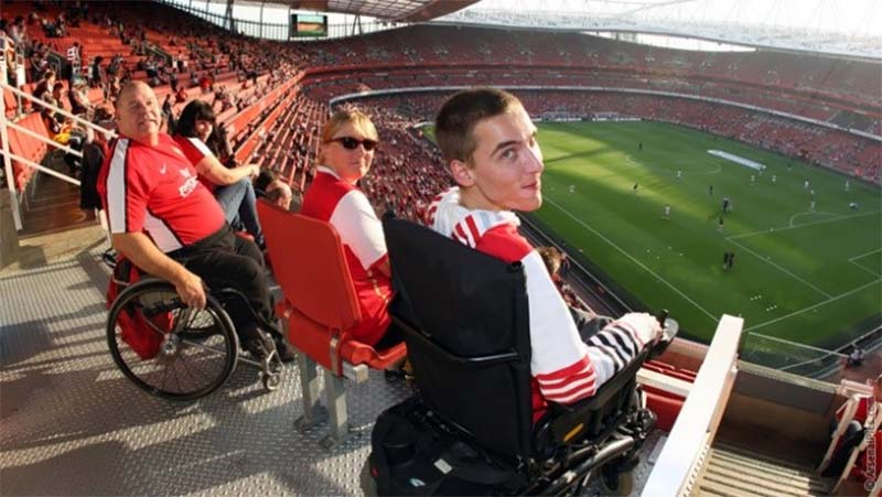 جایگاه معلولین در ورزشگاه امارات آرسنال