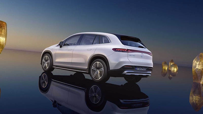 Mercedes-Benz EQS SUV 2023