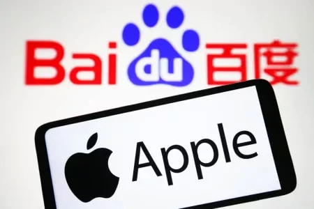 اپل ایده استفاده از هوش مصنوعی چینی در آیفون‌های خود را بررسی می‌کند
