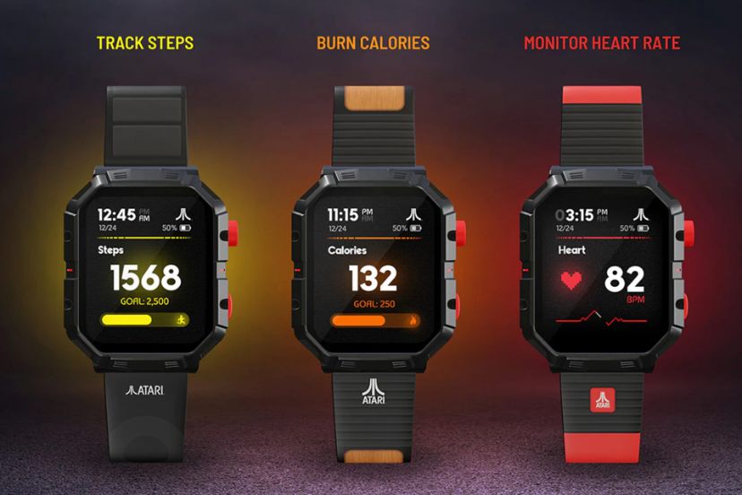 ساعت هوشمند گیمینگ آتاری رونمایی شد: دنیای نوستالژی روی مچ دست!