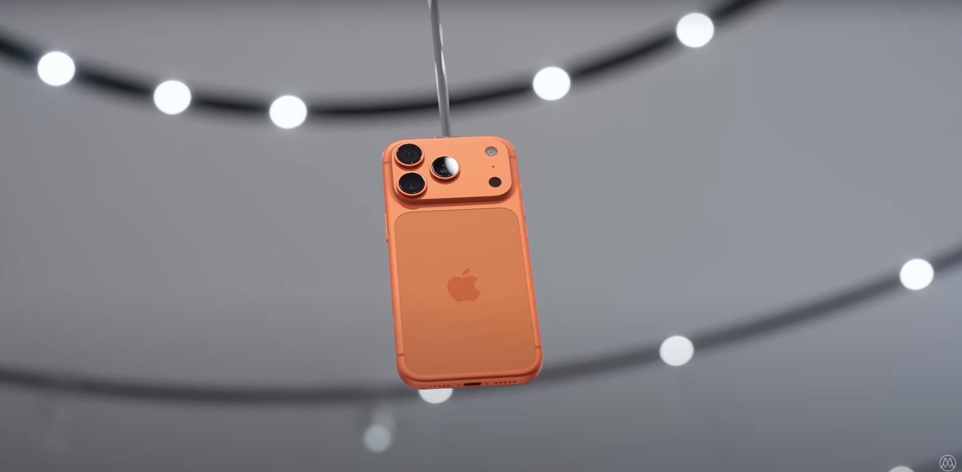 بررسی اولیه آی‌فون ۱۷ پرو: تحول طراحی، دوربین‌های 48 مگاپیکسلی و تراشه A19 Pro