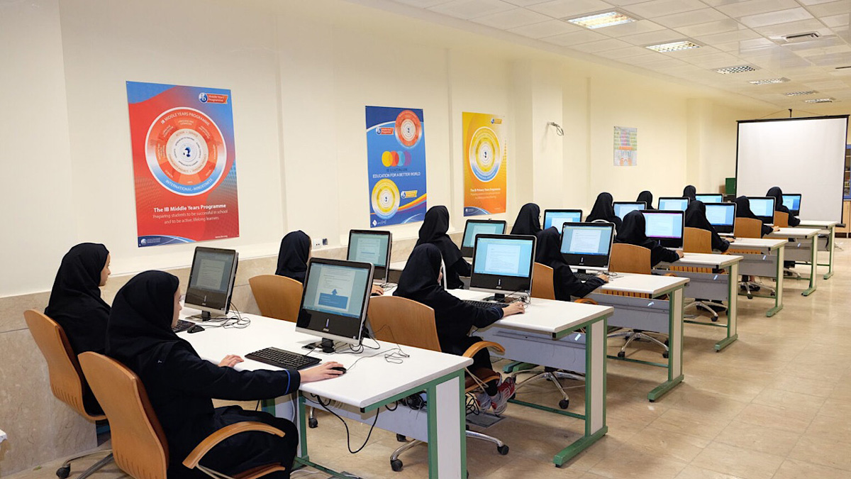 ایران دیجیتال در مدارس