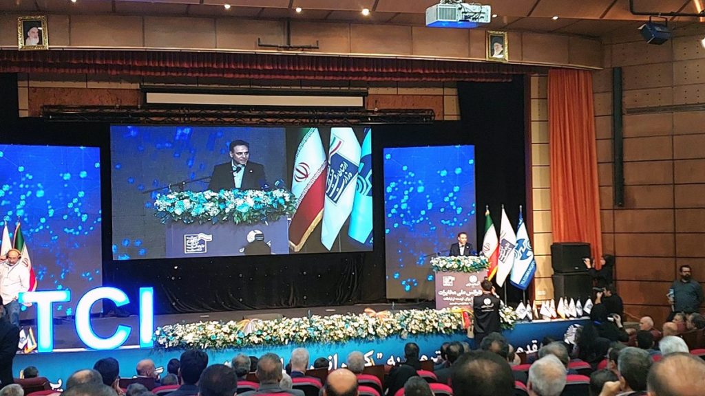 فیبر نوری
