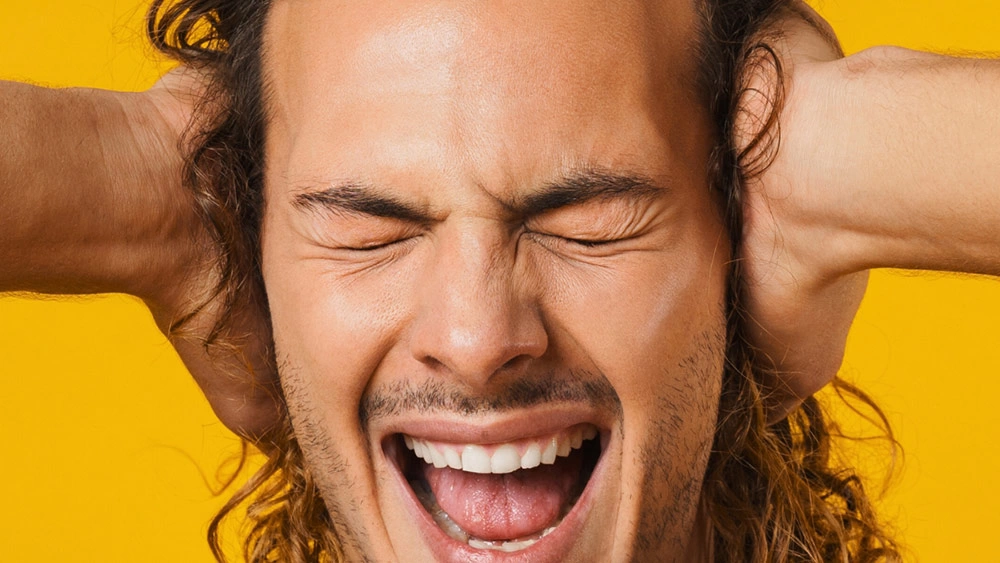 چرا یک آهنگ مدام در ذهن‌مان تکرار می‌شود؟