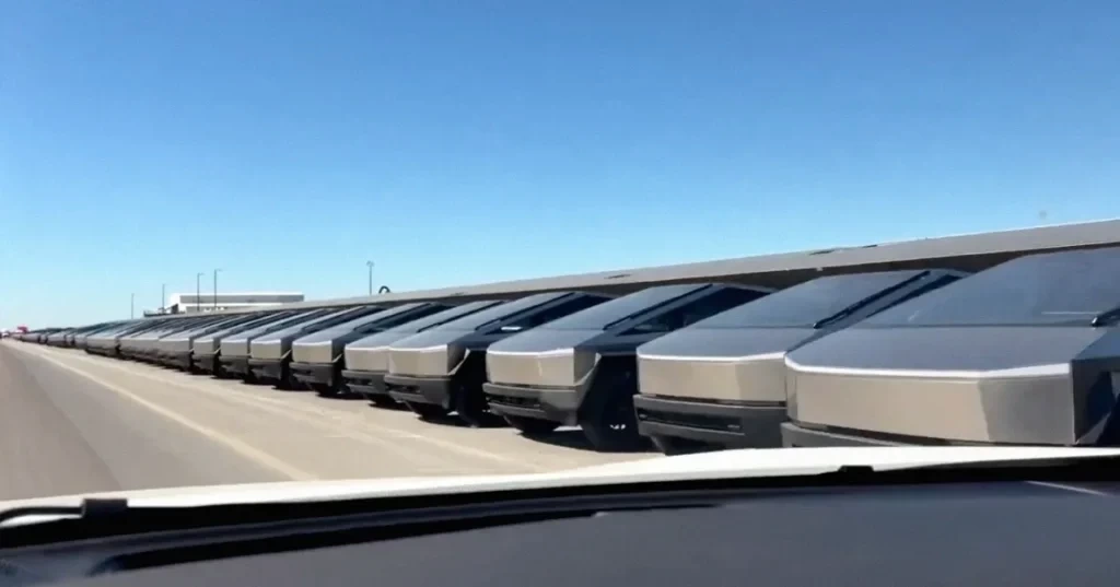 اسپیس‌ایکس بیش از هزار سایبرتراک خرید؛ بازی عددی تسلا؟