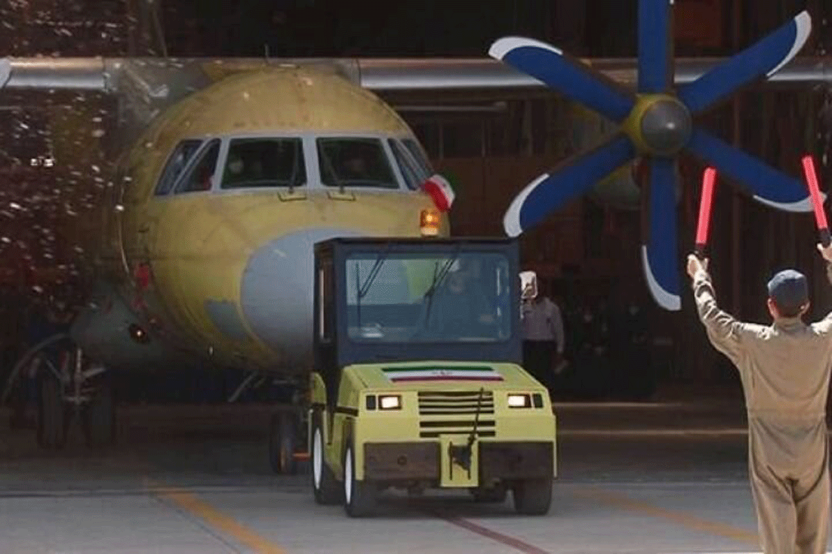 هواپیمای ایرانی سیمرغ تا سال ۱۴۰۶ پرواز می‌کند!