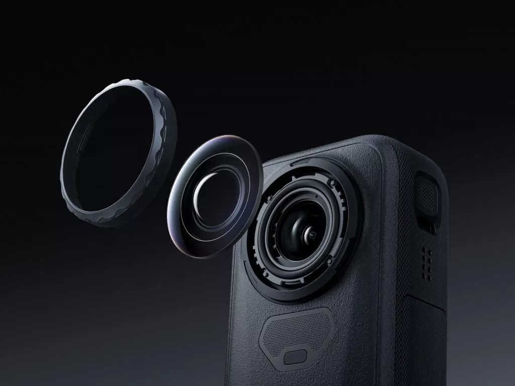 Insta360 X6